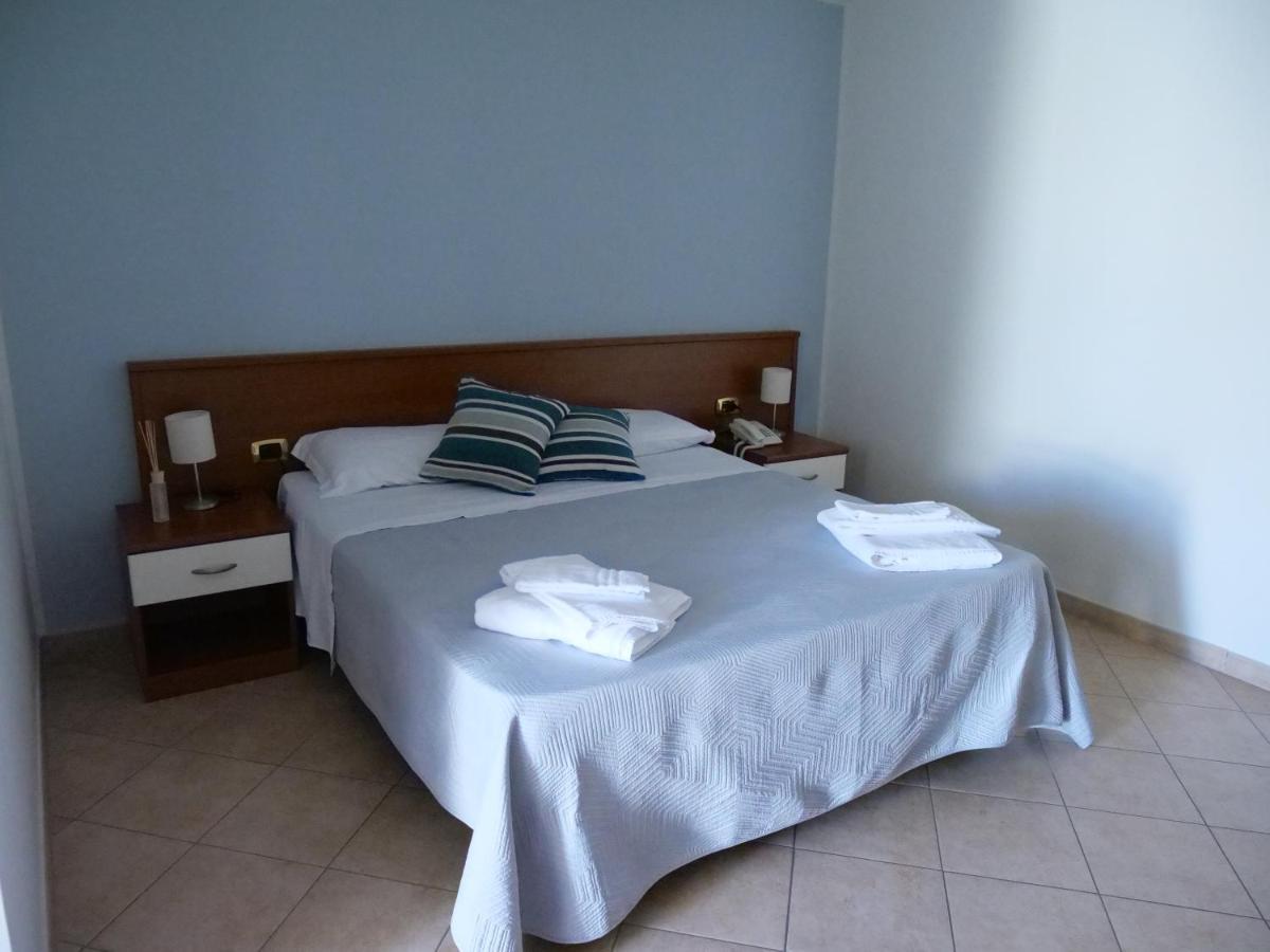 Grand Hostel Calabria Pietrapaola 外观 照片